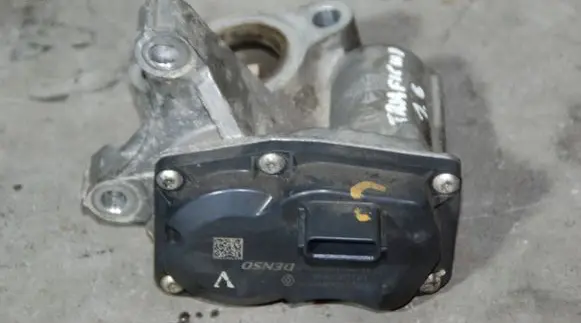 Renault Scenic III - Grand scenic III EGR valve H8201068965