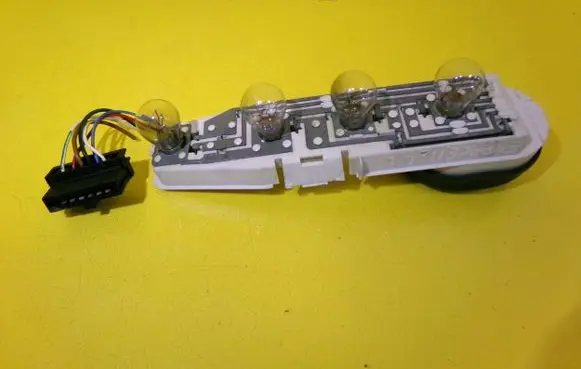 Renault Espace II Tail light bulb cover holder 2199