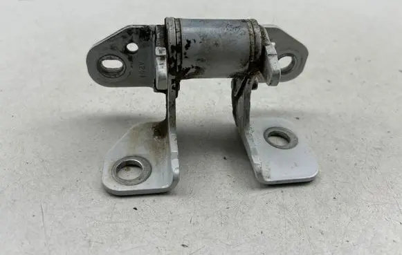 Dodge Durango III Rear door upper hinge 