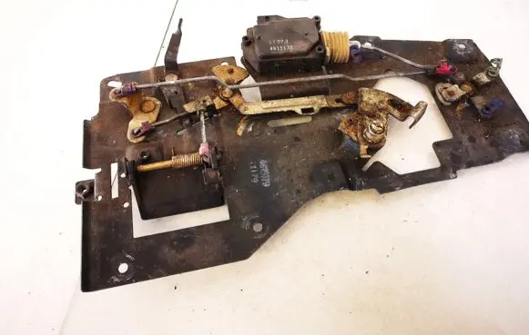 Chrysler Voyager Central locking motor 