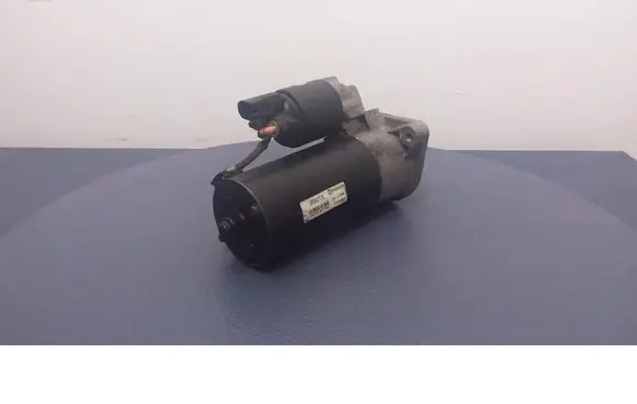 Toyota Avensis T220 Starter motor IR8275