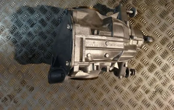Mercedes-Benz Vito Viano W638 Rear differential