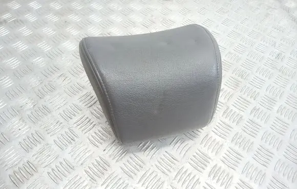 Saab 9-5 Front seat headrest 