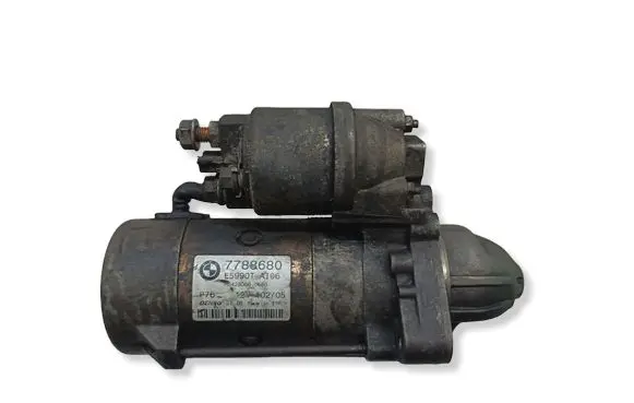 BMW 5 E60 E61 Starter motor 7788680
