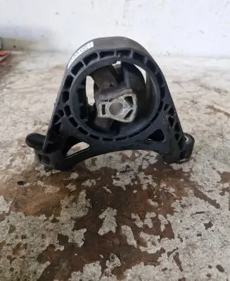 Opel Insignia A Engine mount bracket 13227769