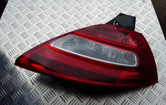 Renault Megane II Rear/tail lights 8200413216