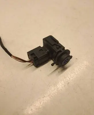 BMW 4 F32 F33 Air quality sensor 9240180 13242411