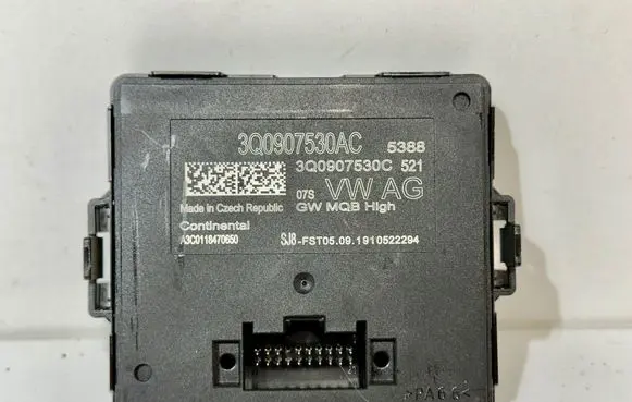Volkswagen Tiguan Gateway control module 3Q0907530AC 3C0118470650 3Q0907530C