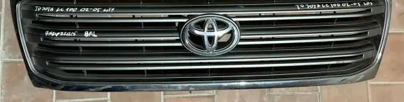 Toyota Land Cruiser (J100) Front grill 5310160260 5310160280 5310160270