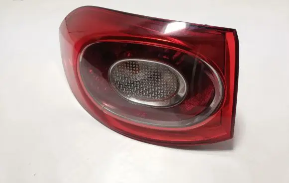 Volkswagen Tiguan Rear/tail lights 5N0945257