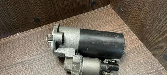 Volkswagen Crafter Starter motor 0001125055 076911023
