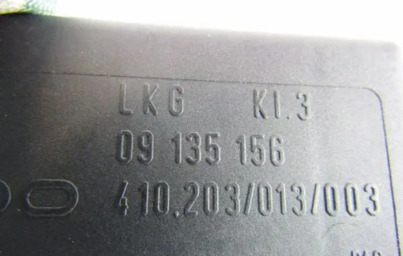 Opel Zafira A Day light relay 09135156