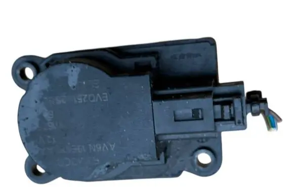 Ford Focus Air flap motor/actuator av6n19e616aa