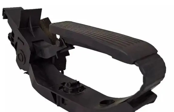 Mercedes-Benz E W211 Accelerator throttle pedal A2113000404