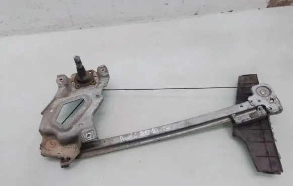 Rear door manual window regulator