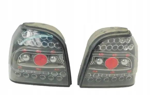 Volkswagen Golf III Rear/tail lights set 