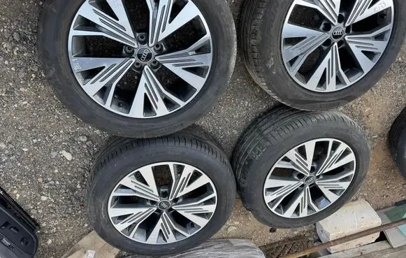 Audi Q4 Sportback e-tron R19 alloy rim 89A601025AN