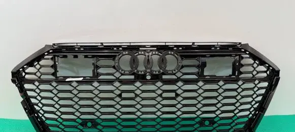 Audi RS6 C8 Front grill 4K8853651F