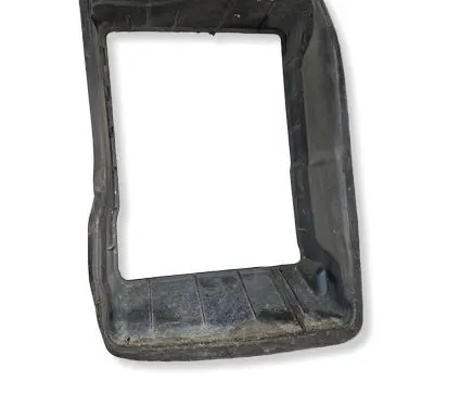 Renault Megane IV Intercooler air channel guide 215586371R