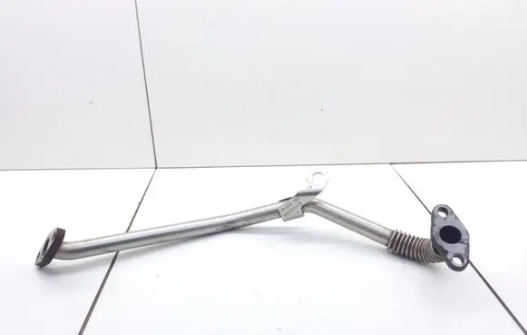 Mercedes-Benz Vaneo W414 Turbo turbocharger oiling pipe/hose 6681800420