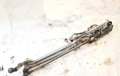 Mitsubishi Colt Front wiper linkage and motor