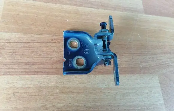 Front door lower hinge