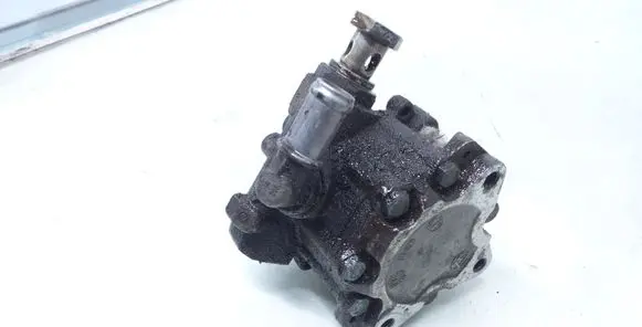 Audi A6 S6 C5 4B Power steering pump 4B0145155R