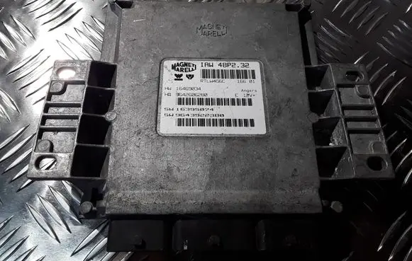 Citroen C5 Engine control unit/module 9642606280 9643922380 IAW48P232
