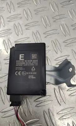 Toyota Yaris Tire pressure control unit 897600D031