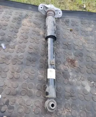 KIA Stinger Rear shock absorber/damper 55300 J5220