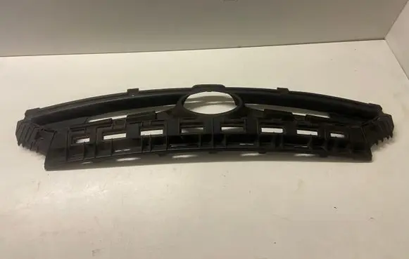 Hyundai Genesis Front grill 863512M300