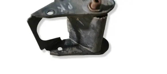 Audi 80 90 S2 B4 Front bumper mounting bracket