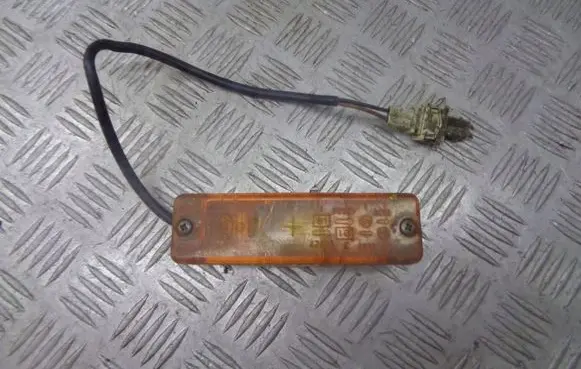 Volkswagen Golf II Front indicator light 