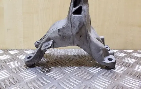 Audi A5 8T 8F Engine mounting bracket 8K0199308AL