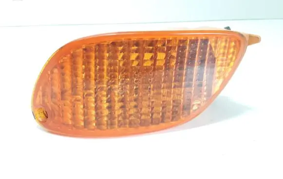 Front indicator light