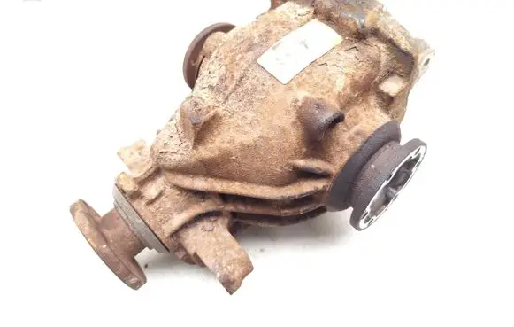 BMW X3 E83 Rear differential 7533139
