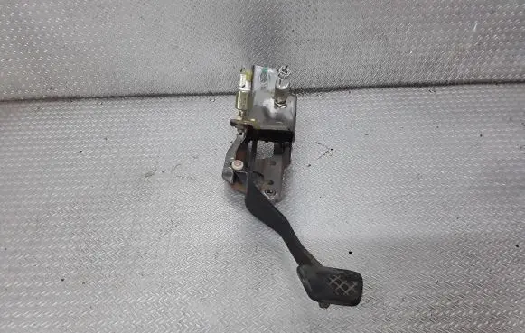 Clutch pedal