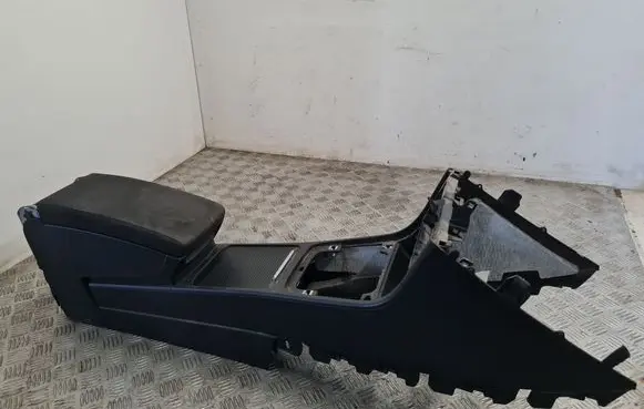 Volkswagen PASSAT B6 Armrest 