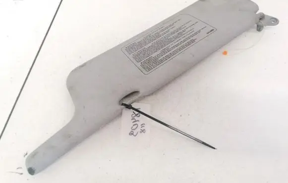 Mitsubishi Carisma Sun visor