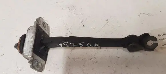 Opel Antara Rear door check strap stopper