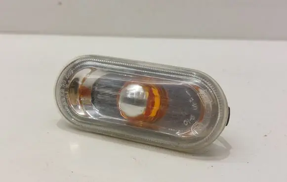 Volkswagen Caddy Front fender indicator light 2K0949117B