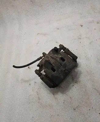 Nissan X-Trail T30 Front brake caliper