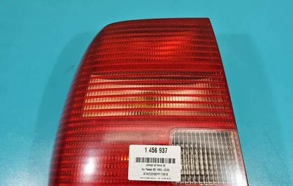 Volkswagen PASSAT B5.5 Rear/tail lights IMPRK1456937