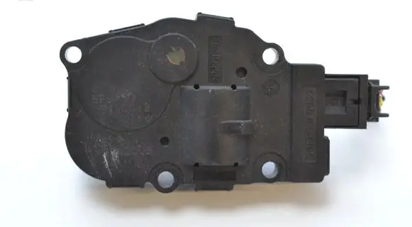 Audi A5 8T 8F Air flap motor/actuator EFB430 K9749006