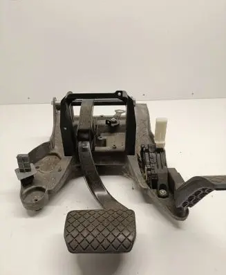 Audi Q7 4L Brake pedal 7L8723117 7L8723031B 7L0723507D