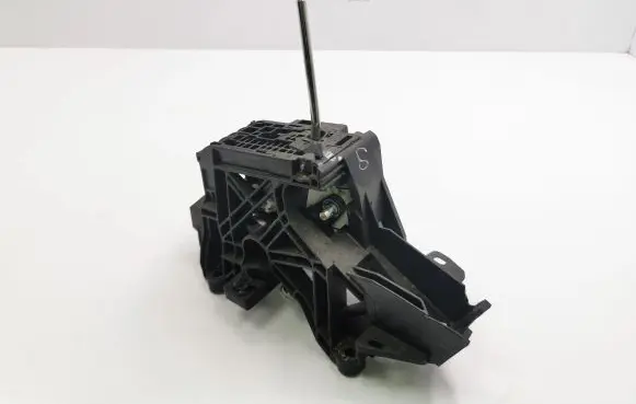 Toyota Avensis T270 Gear selector 