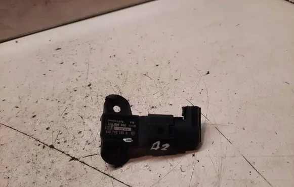 Audi A3 S3 8P Air pressure sensor 06B906051 02043AV1 0261230031