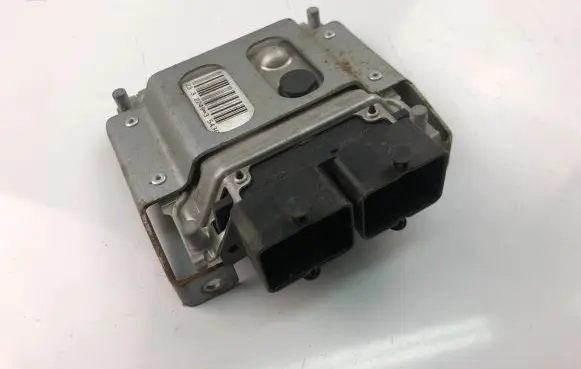 Nissan Pixo Engine control unit/module ECU 3392068K02 0261S04260