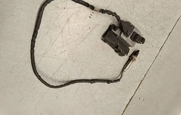 Volkswagen Sharan Lambda probe sensor 04l907805L