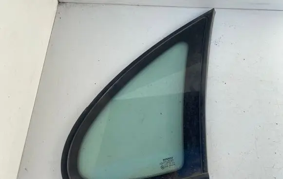 Renault Scenic I Rear side window